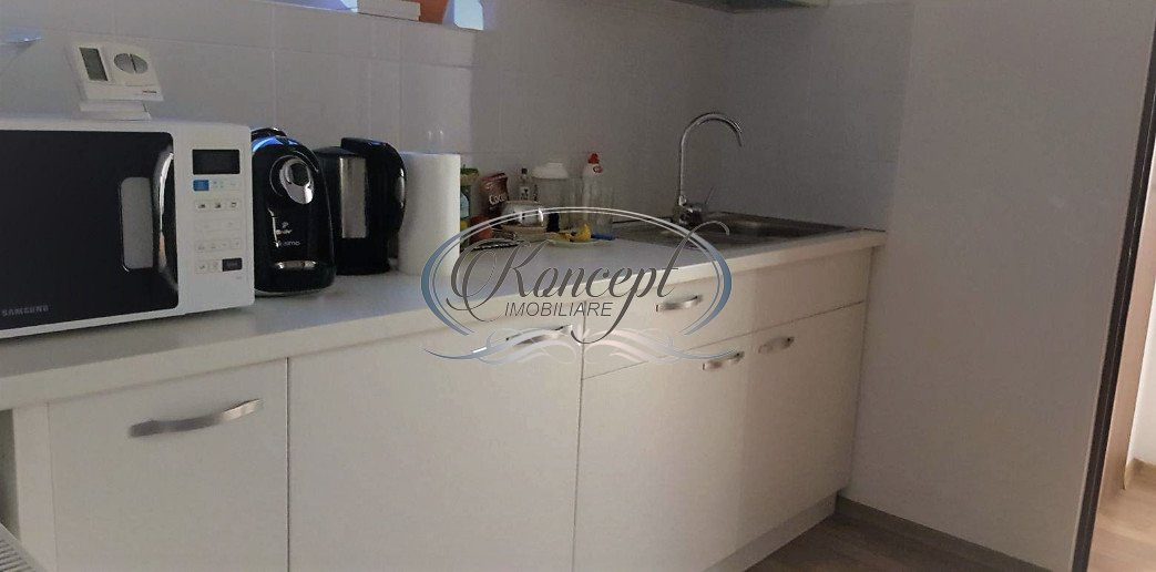 Apartament exclusivist, Ultracentral