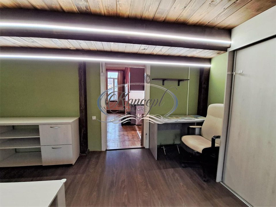 Apartament cu loft pe strada Horea