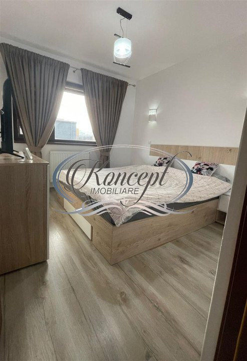 Apartament cu balcon si parcare, pe strada Stejarului