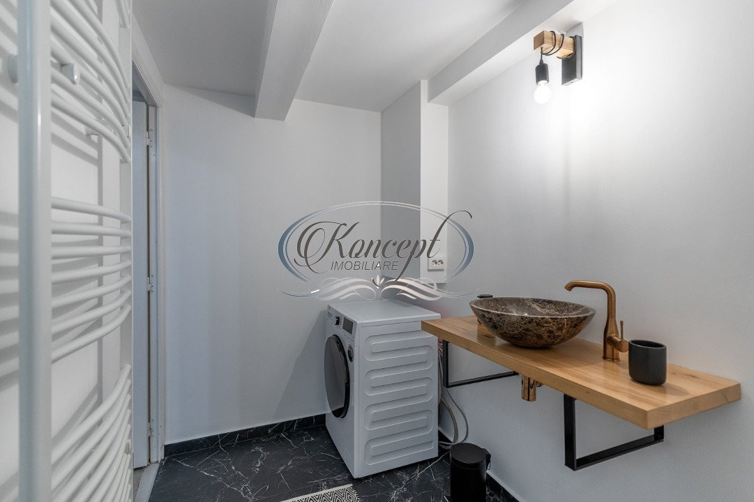 Apartament cu 3 camere, zona P-ta Mihai Viteazul