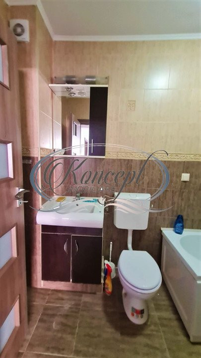 Apartament cu 3 camere si parcare, Calea Turzii