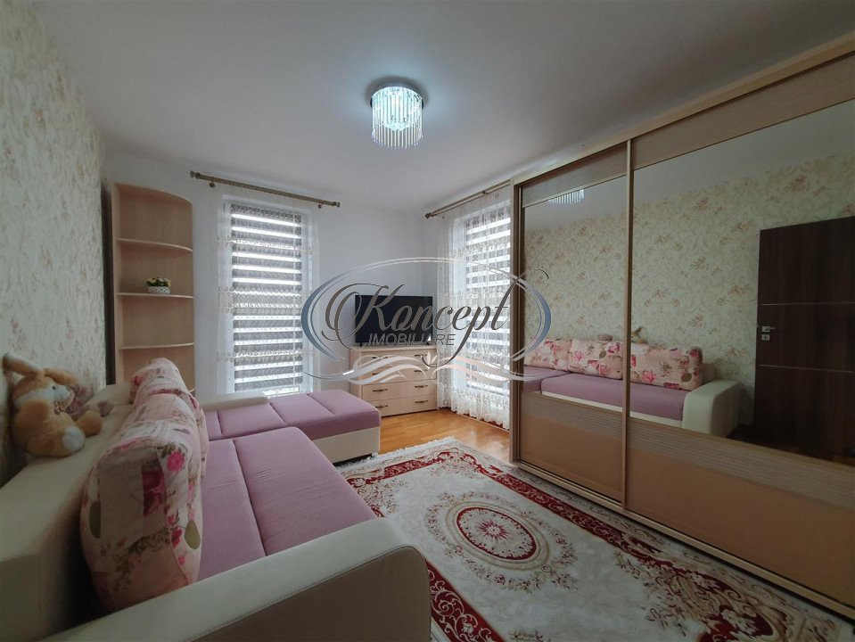 Apartament modern cu garaj, Andrei Muresanu