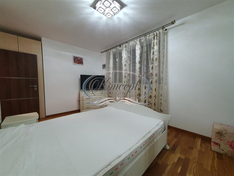 Apartament modern cu garaj, Andrei Muresanu