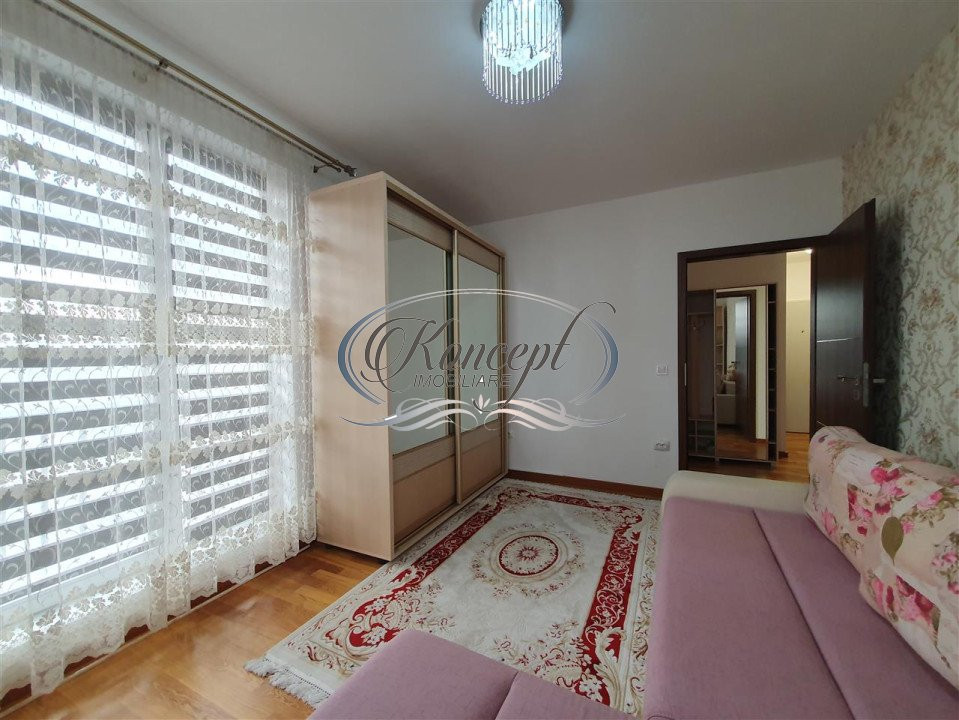 Apartament modern cu garaj, Andrei Muresanu