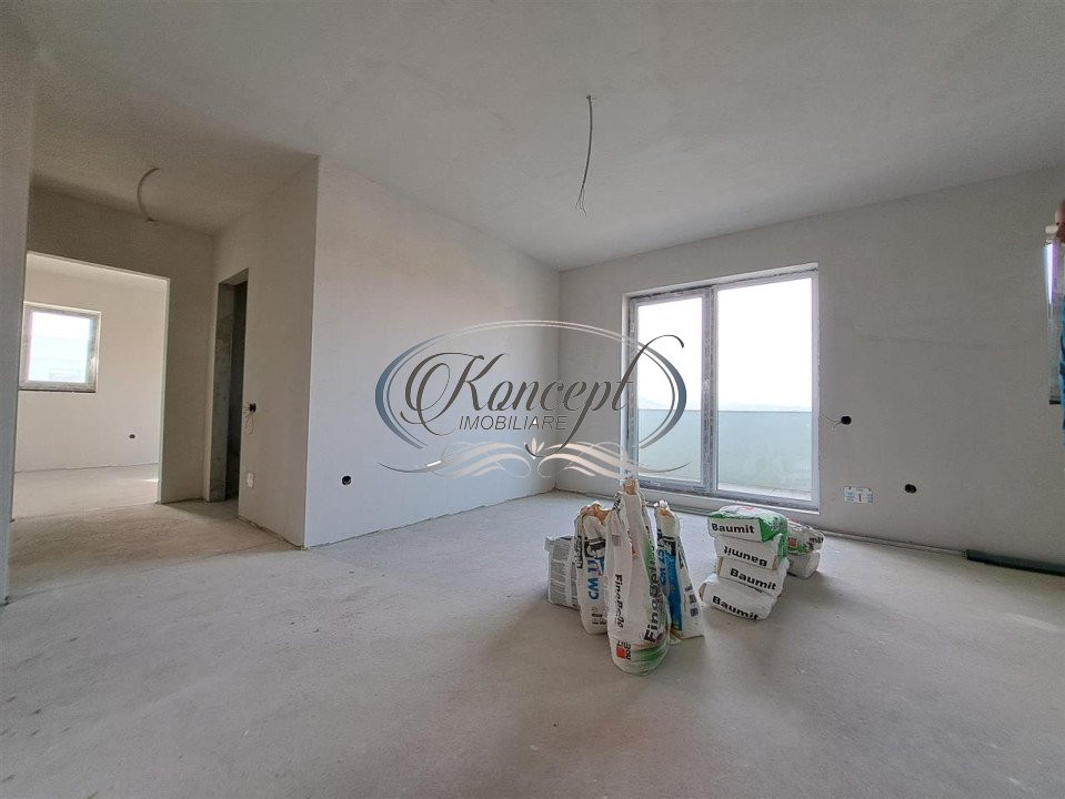 Apartament semifinisat, zona Terra