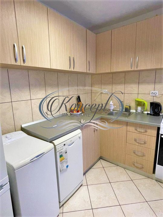 Apartament cu parcare pe strada Sesul de Sus