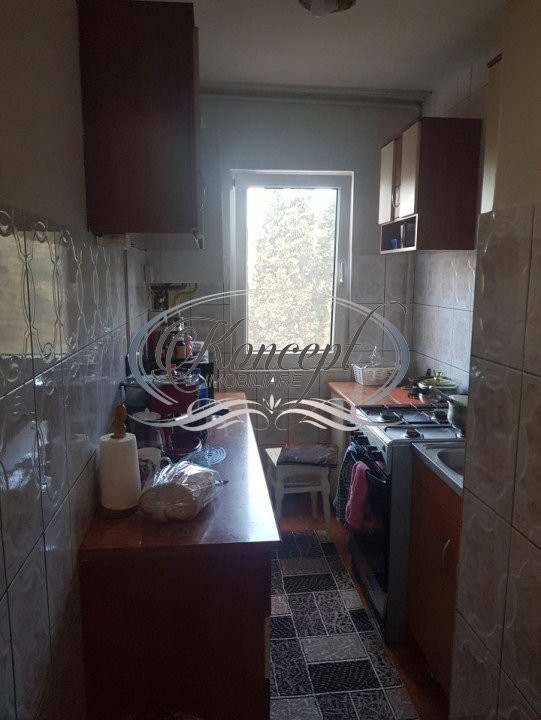 Apartament 3 camere, etaj intermediar, zona Big