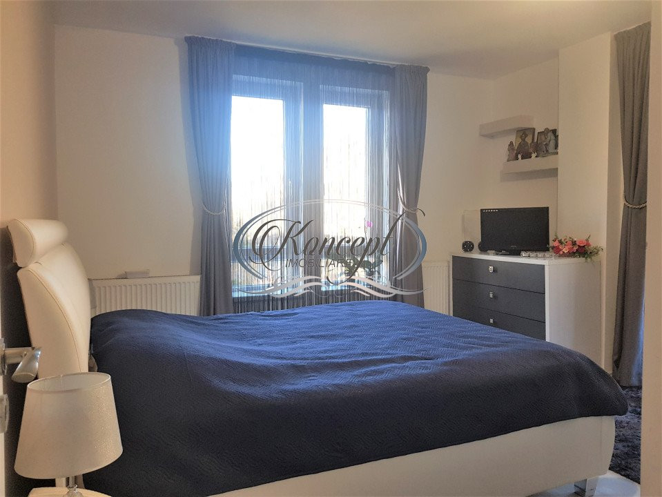 Apartament spatios cu parcare str. Stejarului