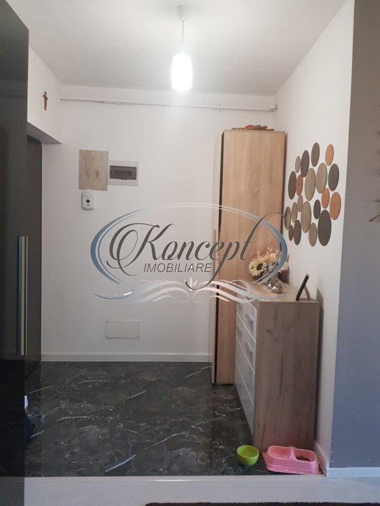 Apartament spatios cu parcare str. Stejarului