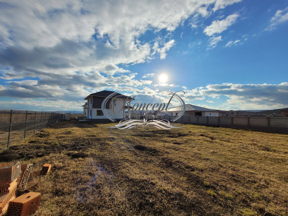 Casa cu teren de 1000 mp in Jucu, zona Han KM 17