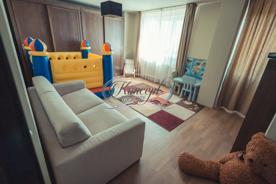 Apartament cu parcare pe strada Miko Imre