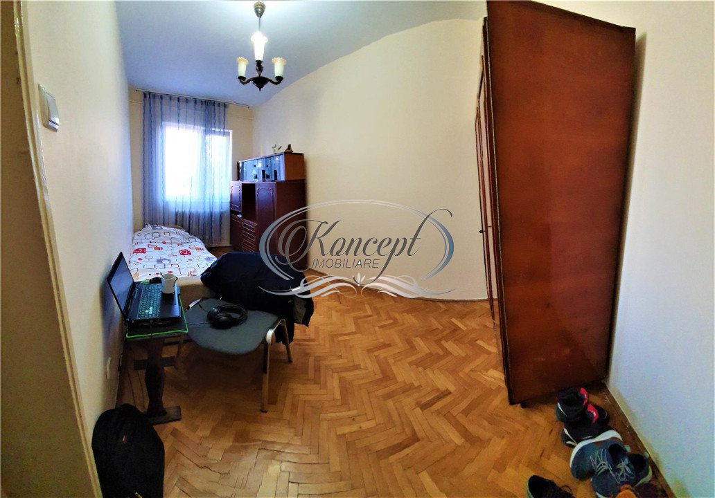 Apartament cu 3 camere, str Grigore Alexandrescu