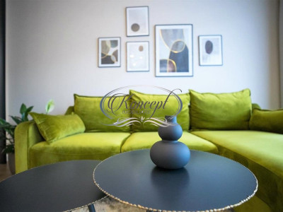 Apartament la cheie, Ansamblul Luminia