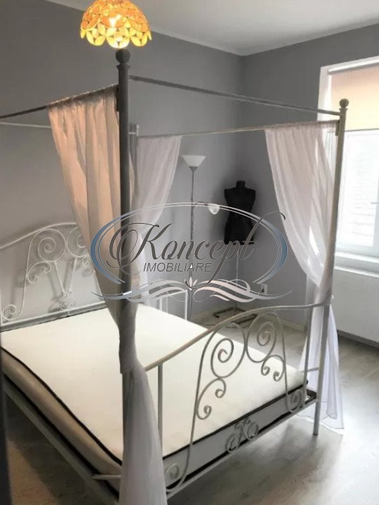 Apartament ultrafinisat cu 2 camere la casa