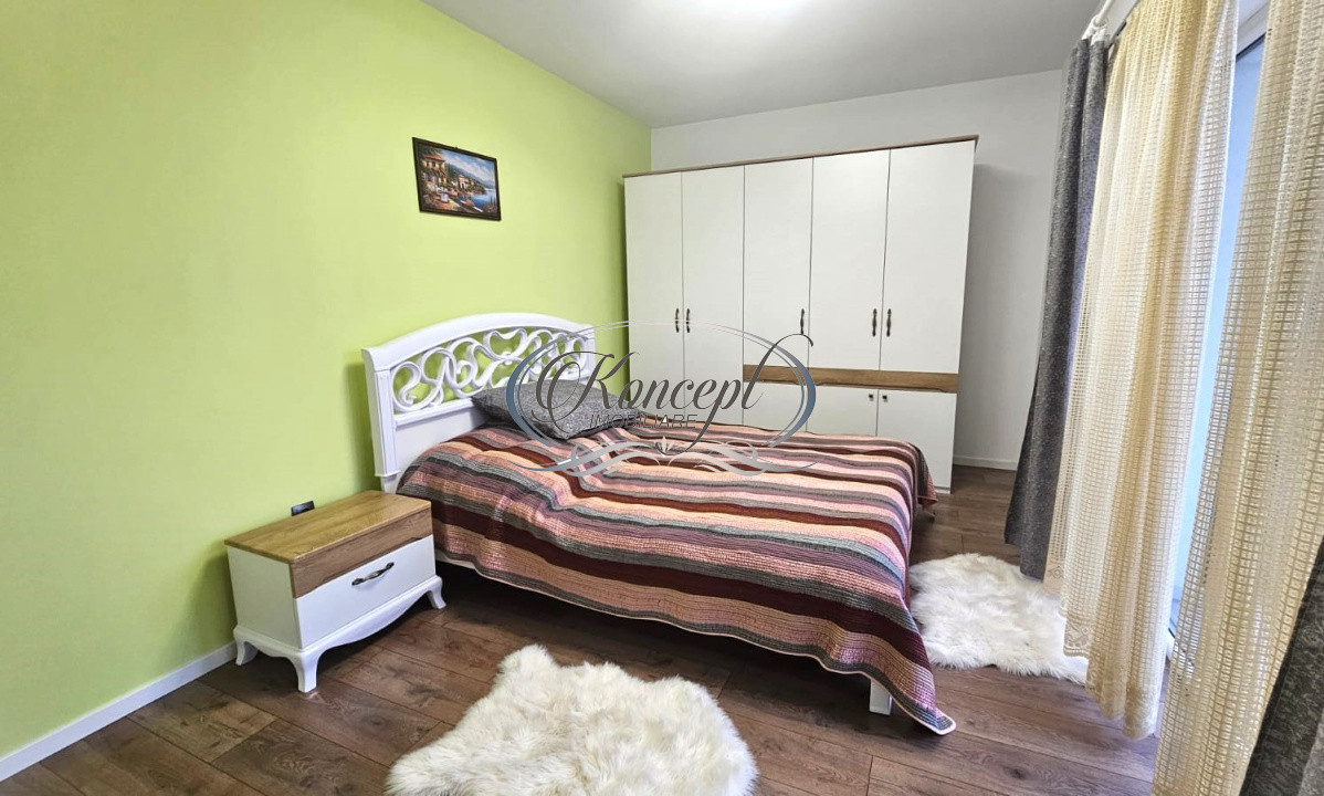 Apartament la cheie, cu parcare, strada Teilor