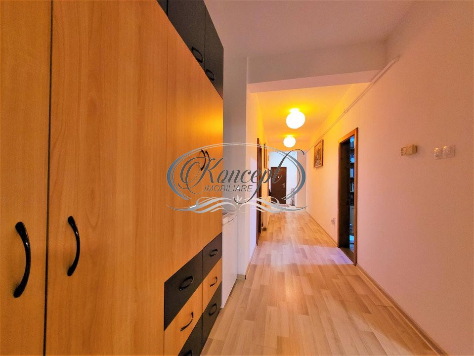 Apartament cu parcare