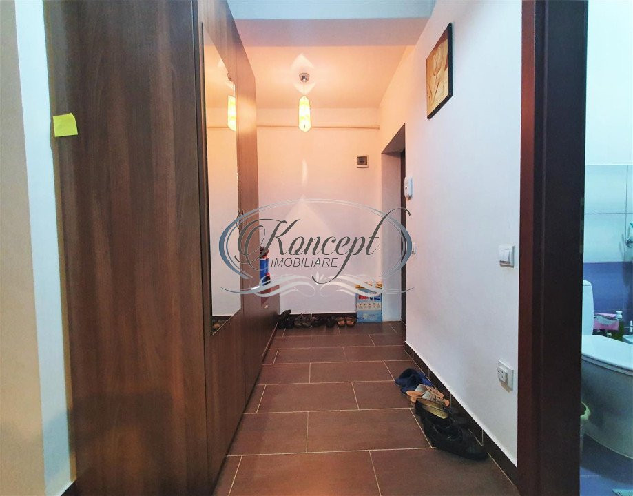 Apartament mobilat si utilat, cu parcare