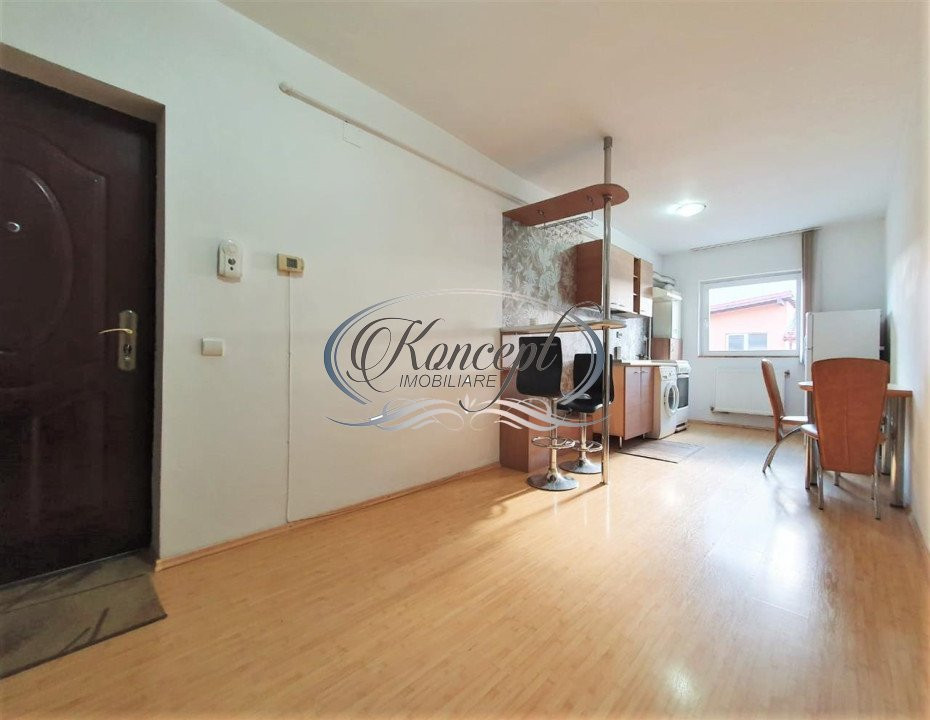 Apartament cu loc de parcare pe strada Eroilor