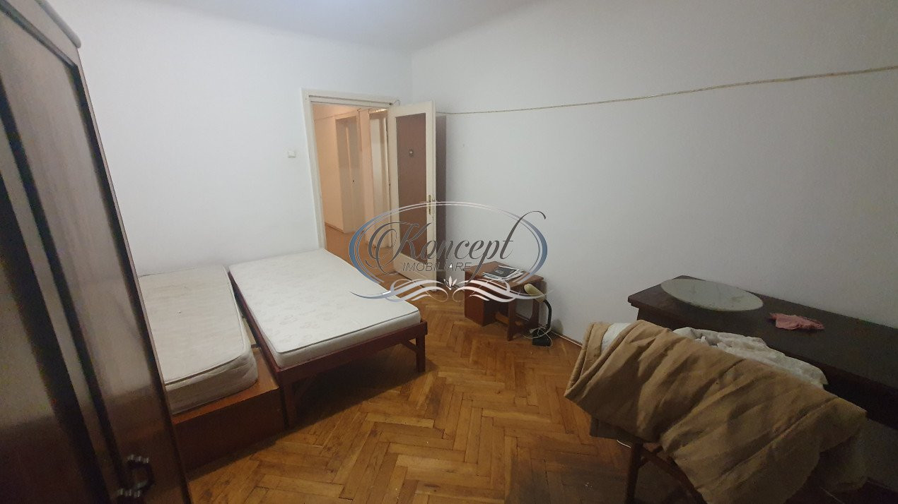 Apartament decomandat in zona Salii Polivalente