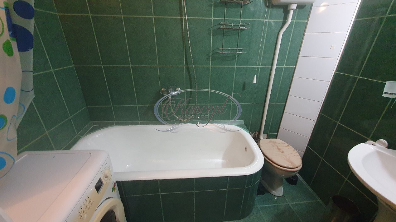 Apartament decomandat in zona Salii Polivalente