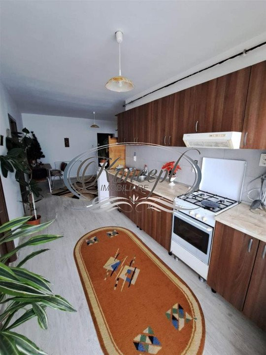 Apartament finisat cu parcare privata