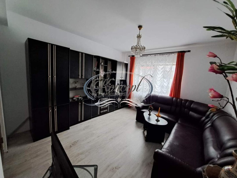 Apartament finisat cu parcare privata