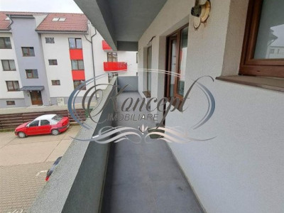 Apartament finisat cu parcare privata