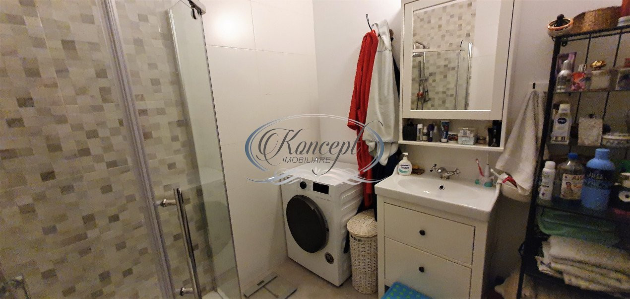 Apartament cu terasa si parcare, zona Iulius