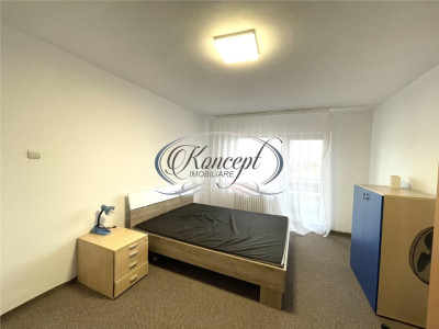 Apartament 3 camere, zona Intre Lacuri