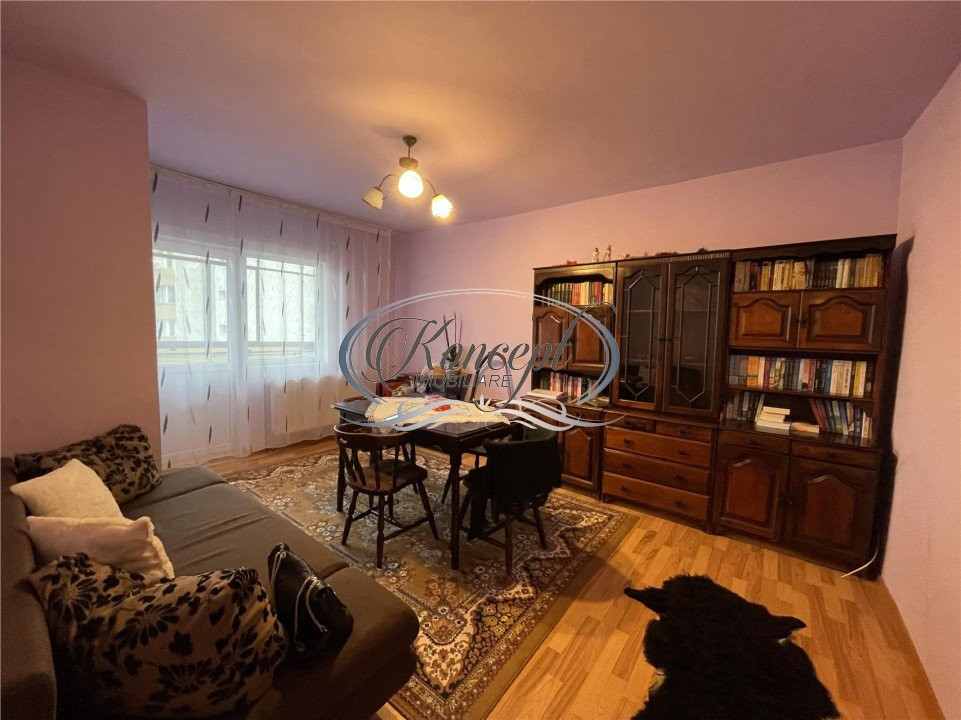 Apartament la etaj intermediar, Calea Floresti