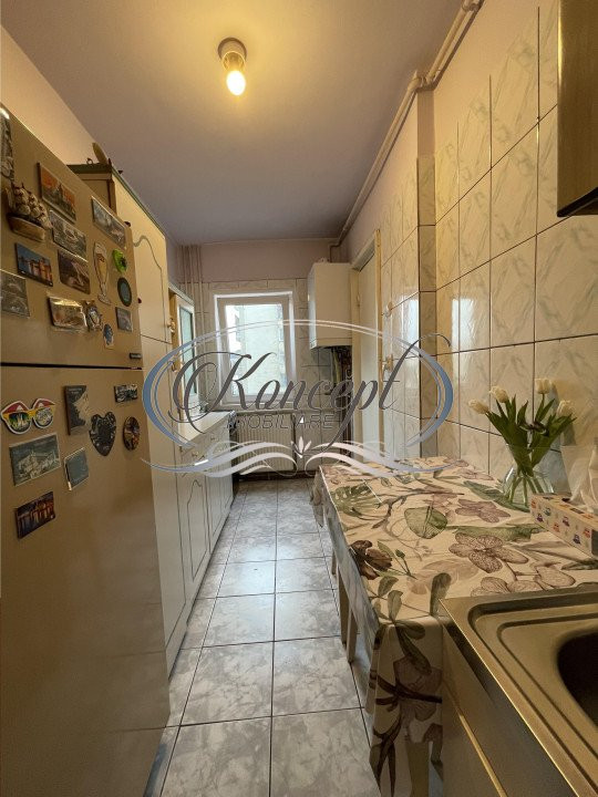 Apartament la etaj intermediar, Calea Floresti