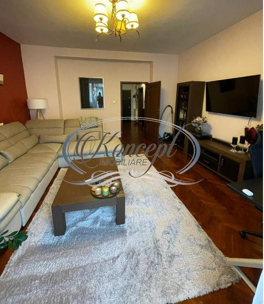 Apartament spatios in zona semicentrala