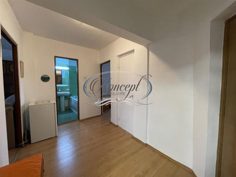 Apartament cu 2 camere decomandate in Piata Marasti