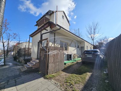 Birou la parter, acces stradal, zona Platinia
