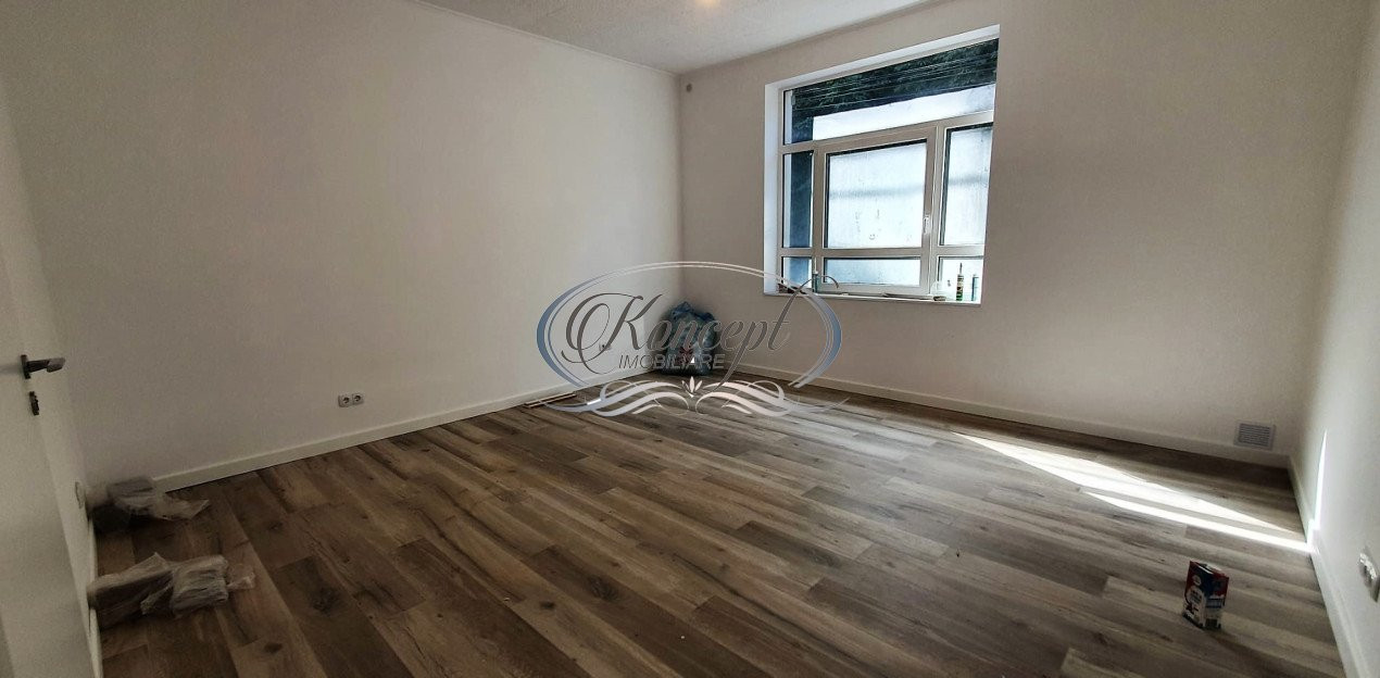 Apartament cu parcare pe strada Clinicilor