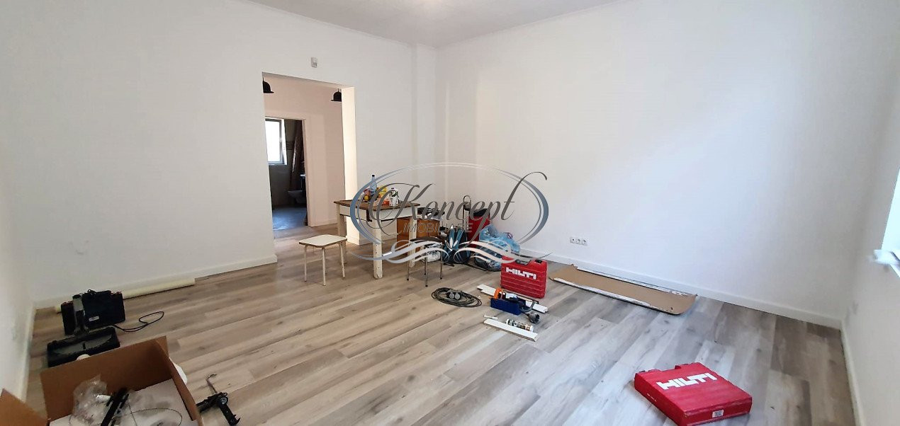 Apartament cu parcare pe strada Clinicilor