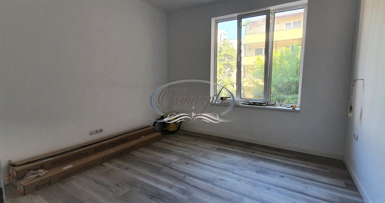 Apartament cu parcare pe strada Clinicilor