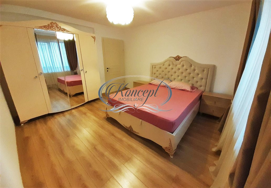Triplex la cheie in zona Cetatii