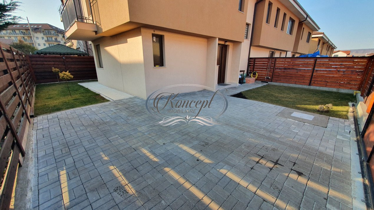 Triplex la cheie in zona Cetatii
