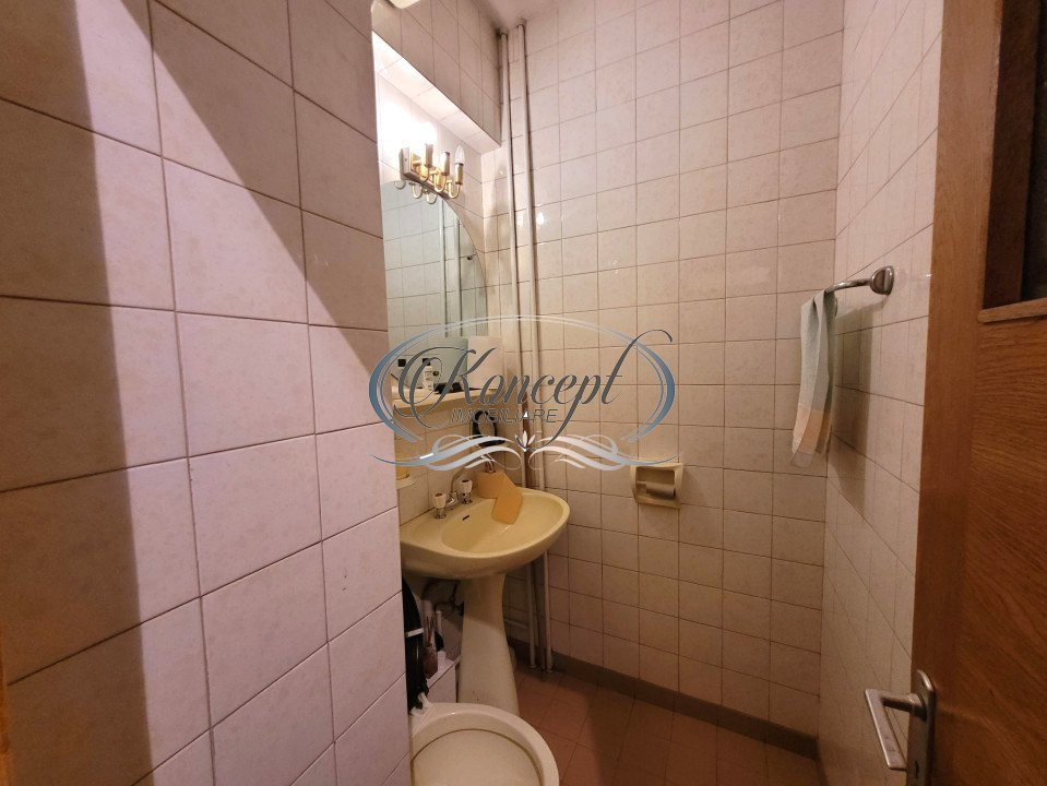 Apartament decomandat in zona Centrala