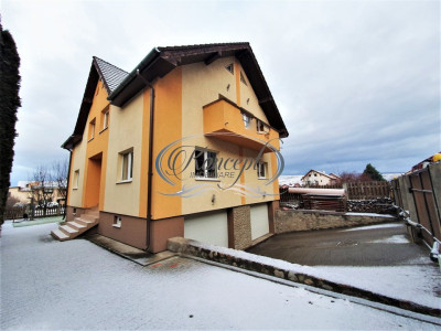 Casă cu 2 unități locative in zona Cetatii