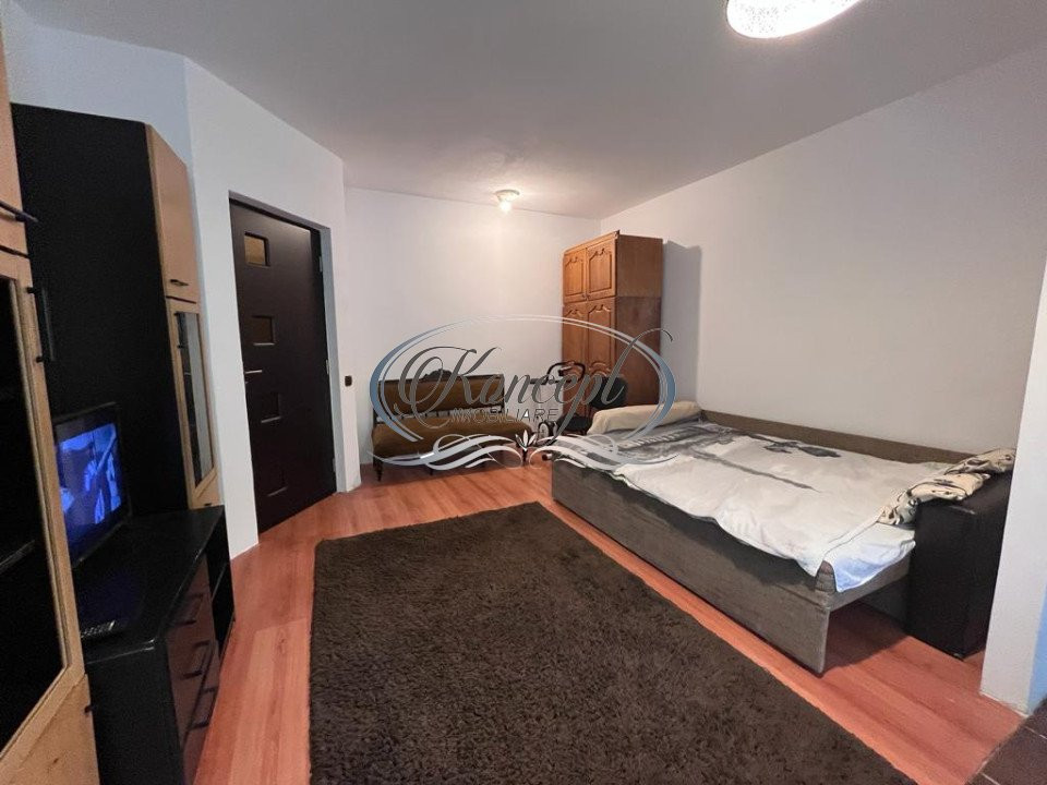 Apartament cu parcare in zona Plopilor