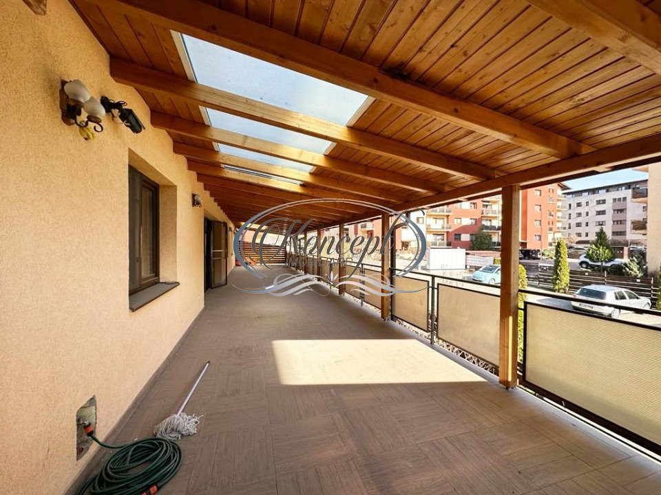 Apartament cu 6 camere si terasa spatioasa