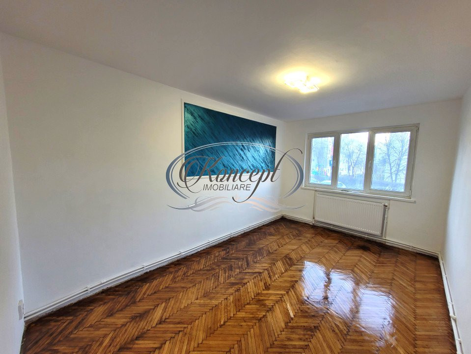 Apartament renovat complet cu 3 dormitoare in zona BIG