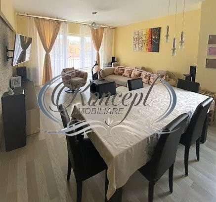 Apartament cu 2 garaje in Gheorgheni