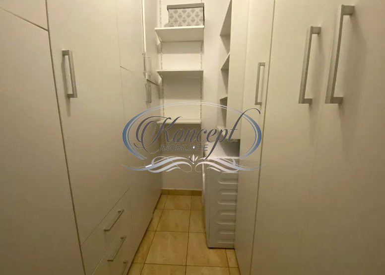 Apartament cu 2 garaje in Gheorgheni