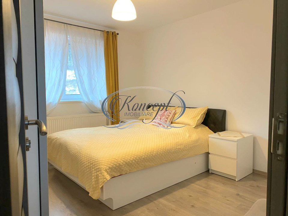 Apartament spatios, cu parcare, strada Cetatii