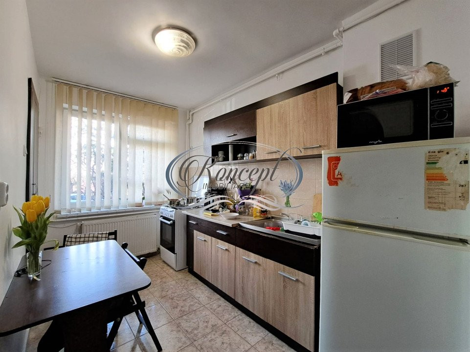 Apartament in zona parcului Detunata