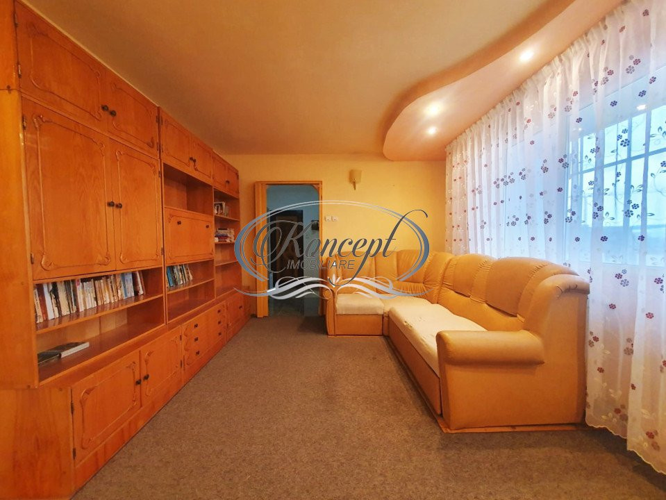 Apartament in zona Bucium