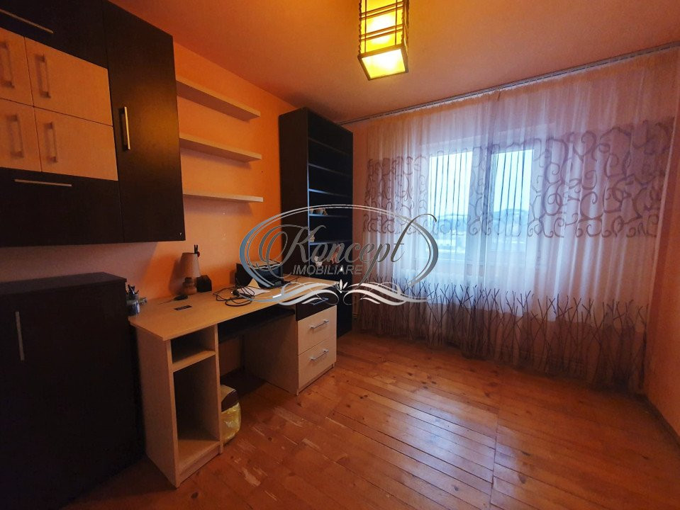 Apartament in zona Bucium